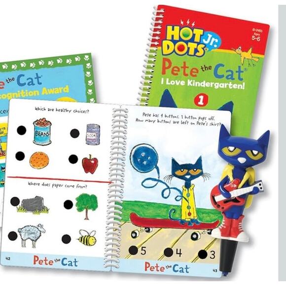 PETE THE CAT-HOT DOTS ACTIVITY SET - Picture 4 of 15